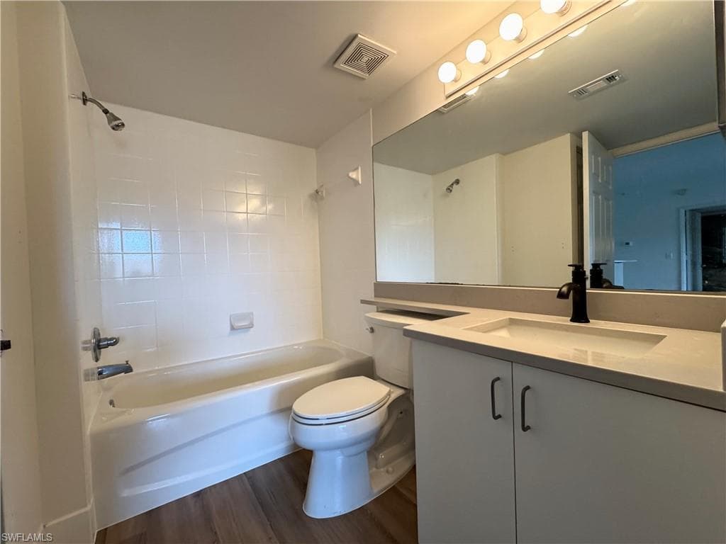 1830 Florida Club CIR 4304-10