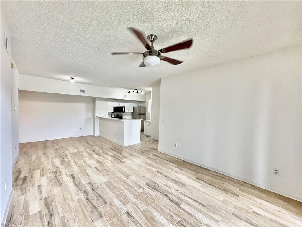 1830 Florida Club CIR 4304-7