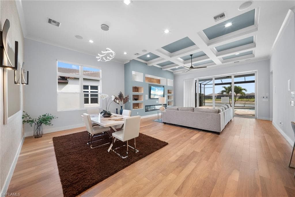 3721 Sapphire Cove CIR-5