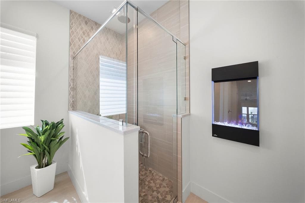 3721 Sapphire Cove CIR-29