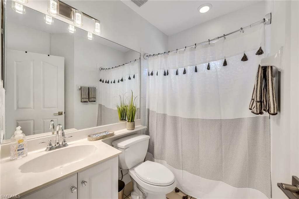 1747 Reuven CIR 4-24