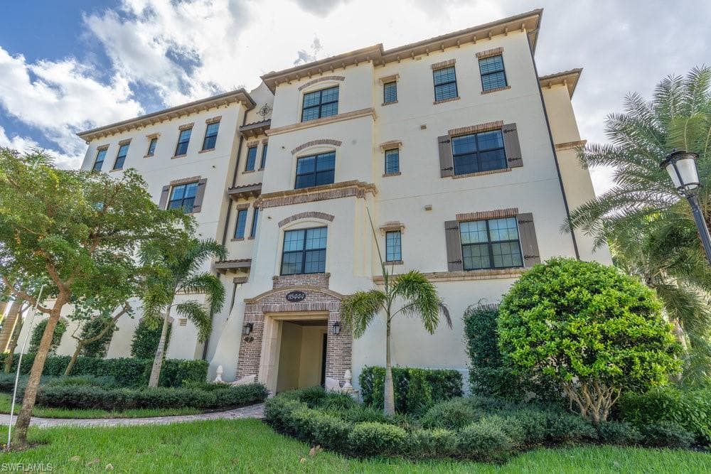 16444 Carrara WAY 101-23