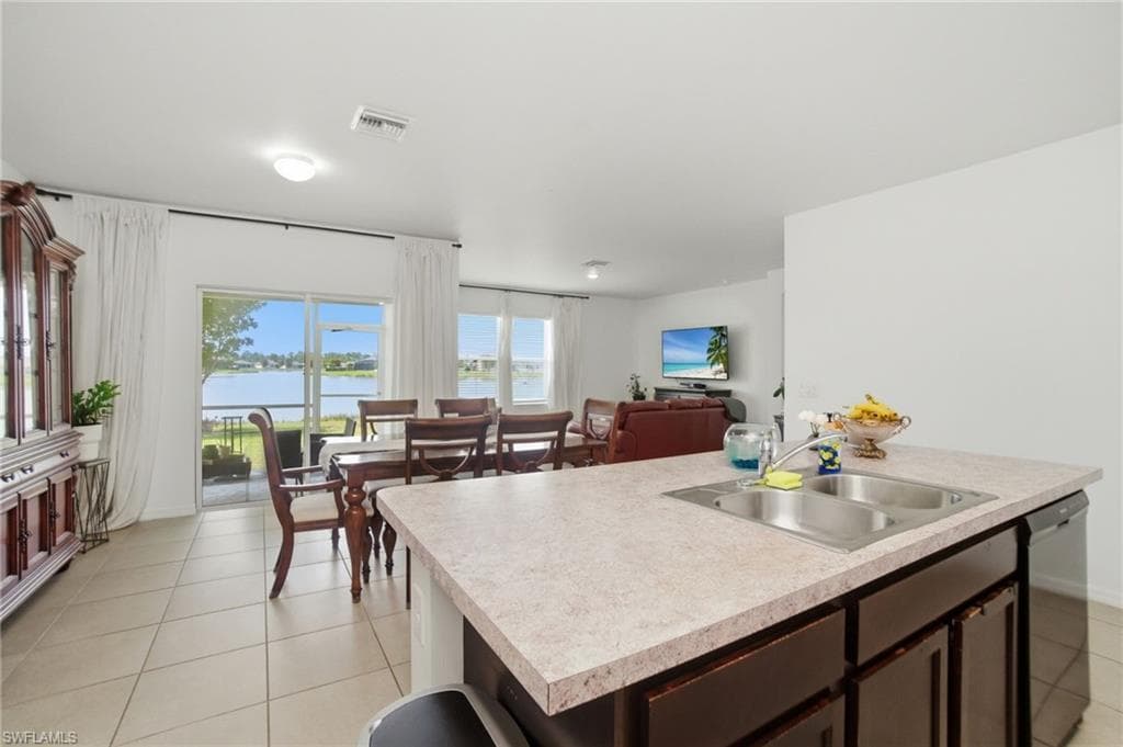 3422 Cancun CT-9