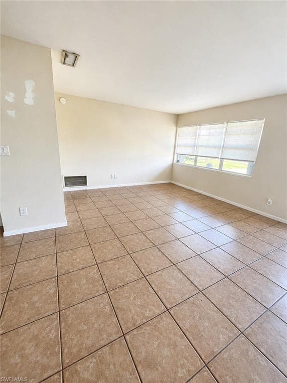1515 Medford PL-2