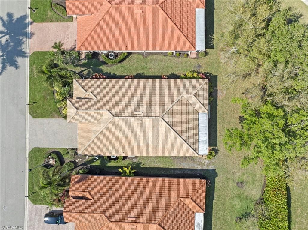 19742 Villa Rosa LOOP-36