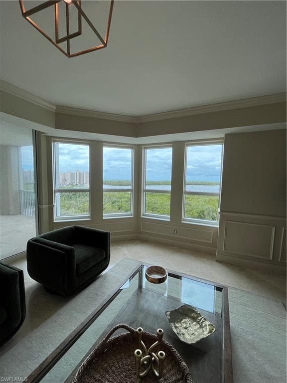 285 Grande WAY 701-5