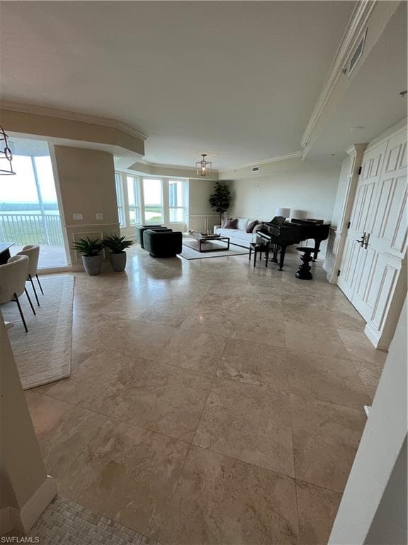 285 Grande WAY 701-6