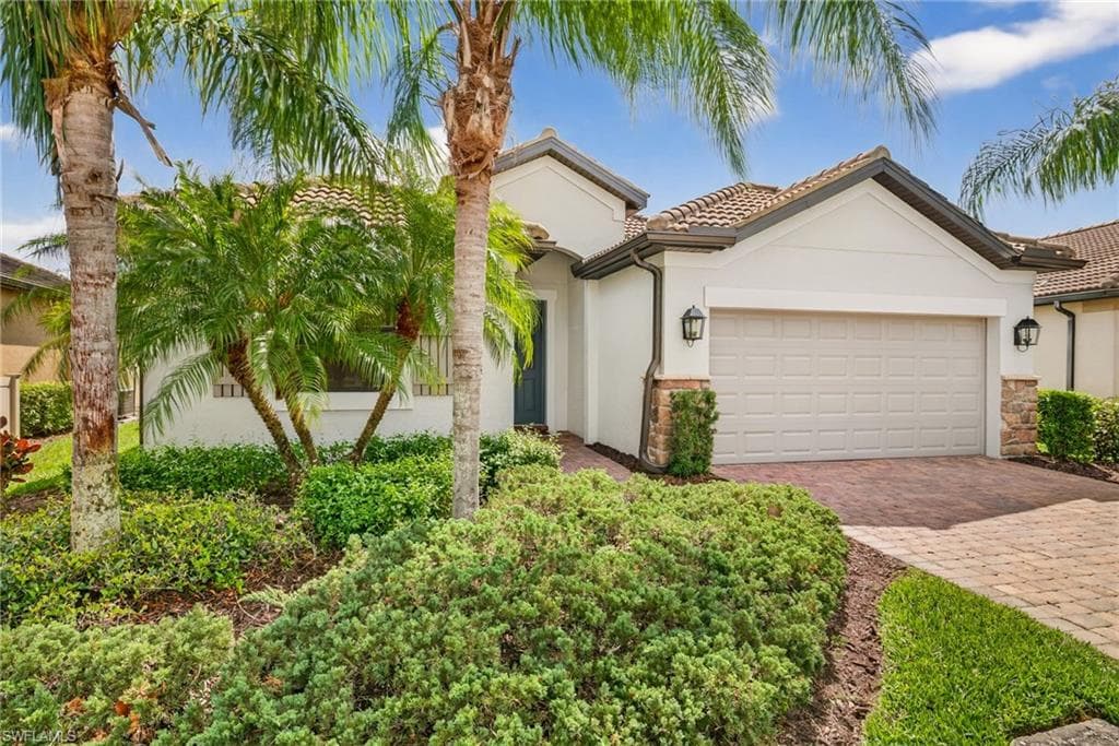 10825 Dennington RD-25