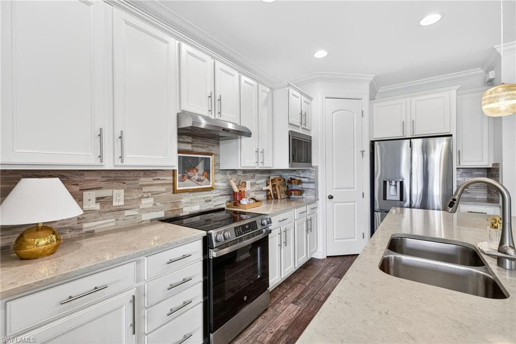 10825 Dennington RD-6