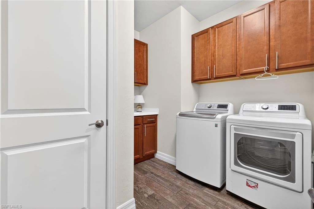 10825 Dennington RD-24