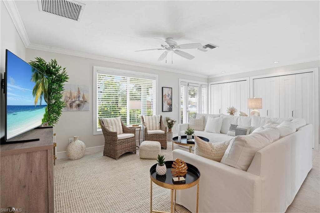 20 Bayview BLVD-1