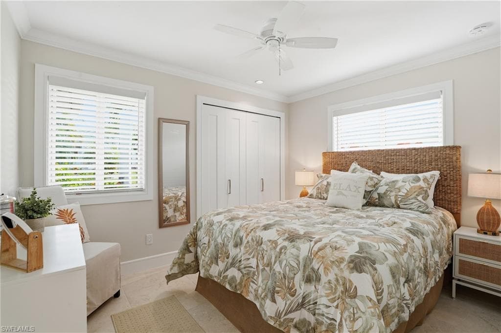 20 Bayview BLVD-16