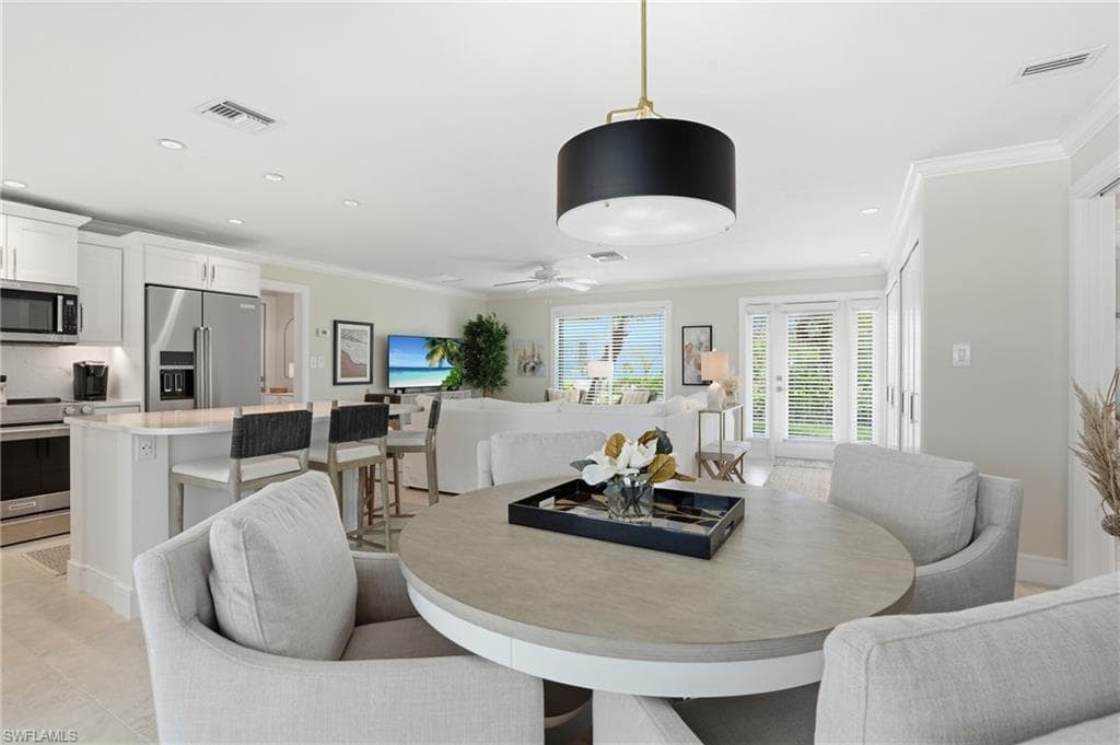 20 Bayview BLVD-6