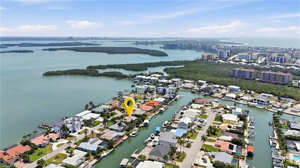 20 Bayview BLVD-35