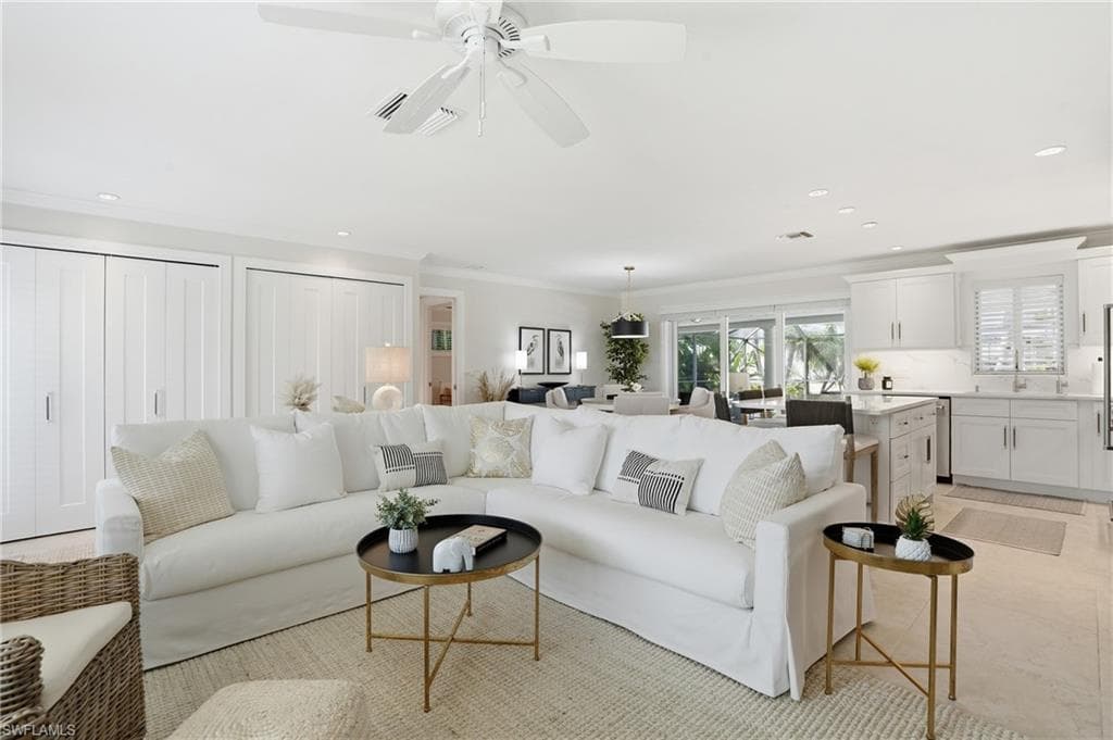 20 Bayview BLVD-4