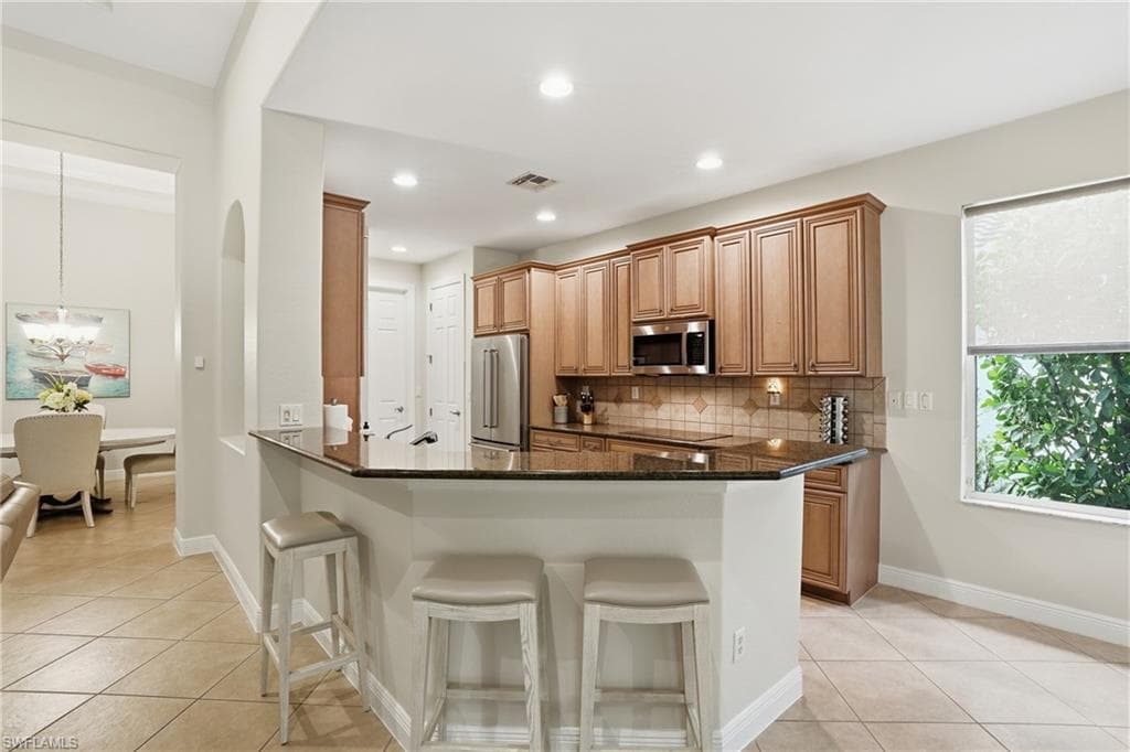 7687 Martino CIR-7