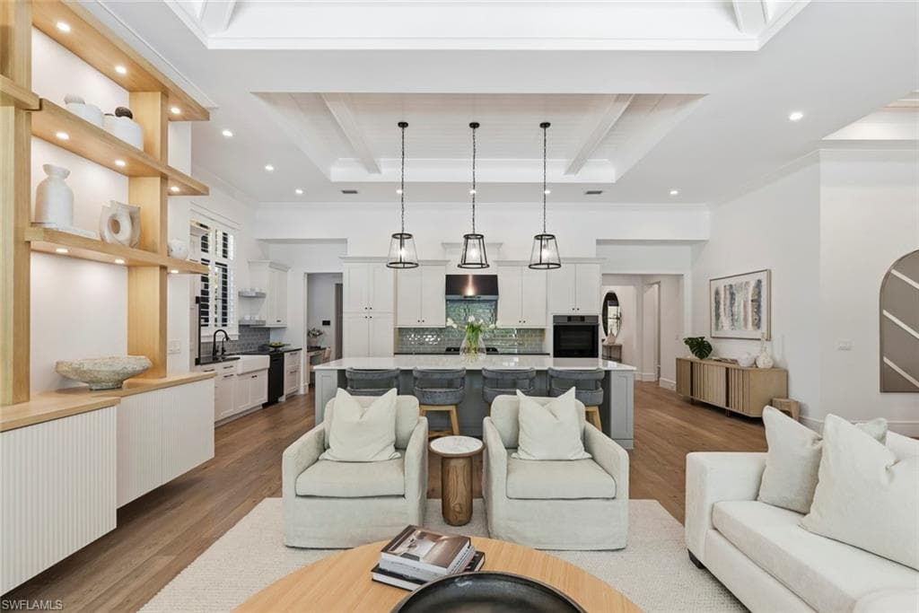 1064 13th ST N-11
