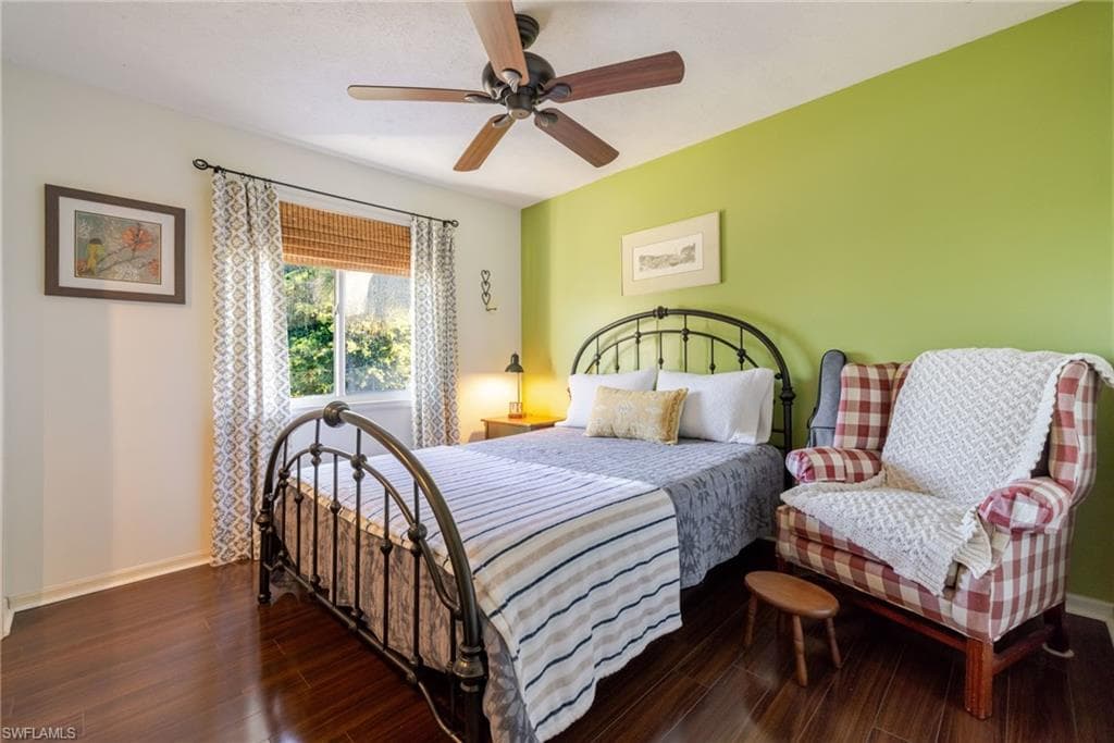 4730 Pembrooke LN-15