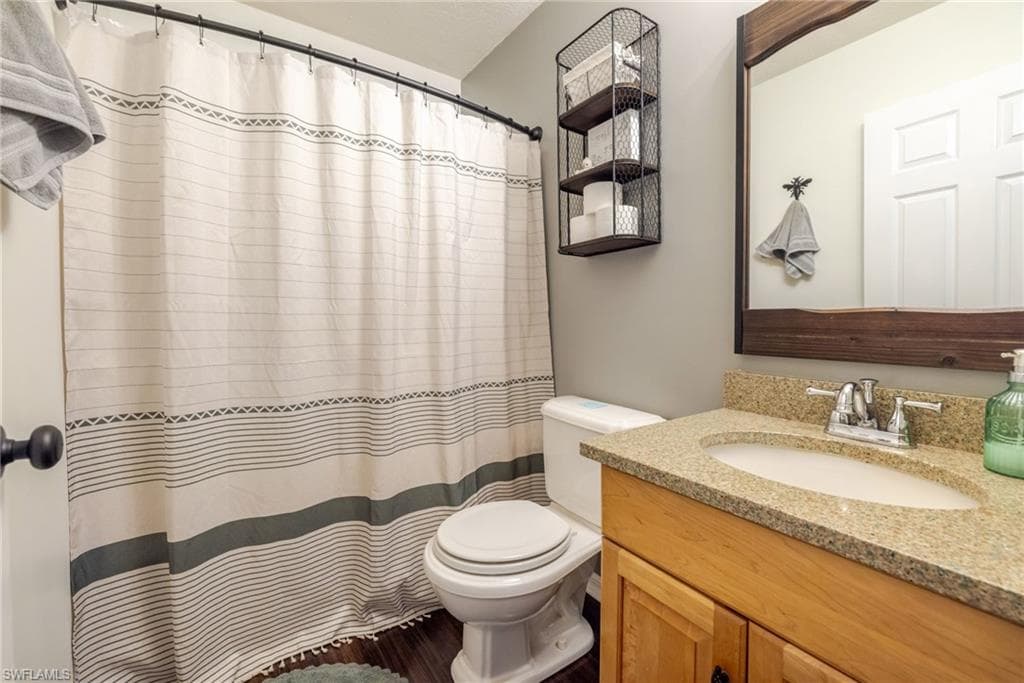 4730 Pembrooke LN-17