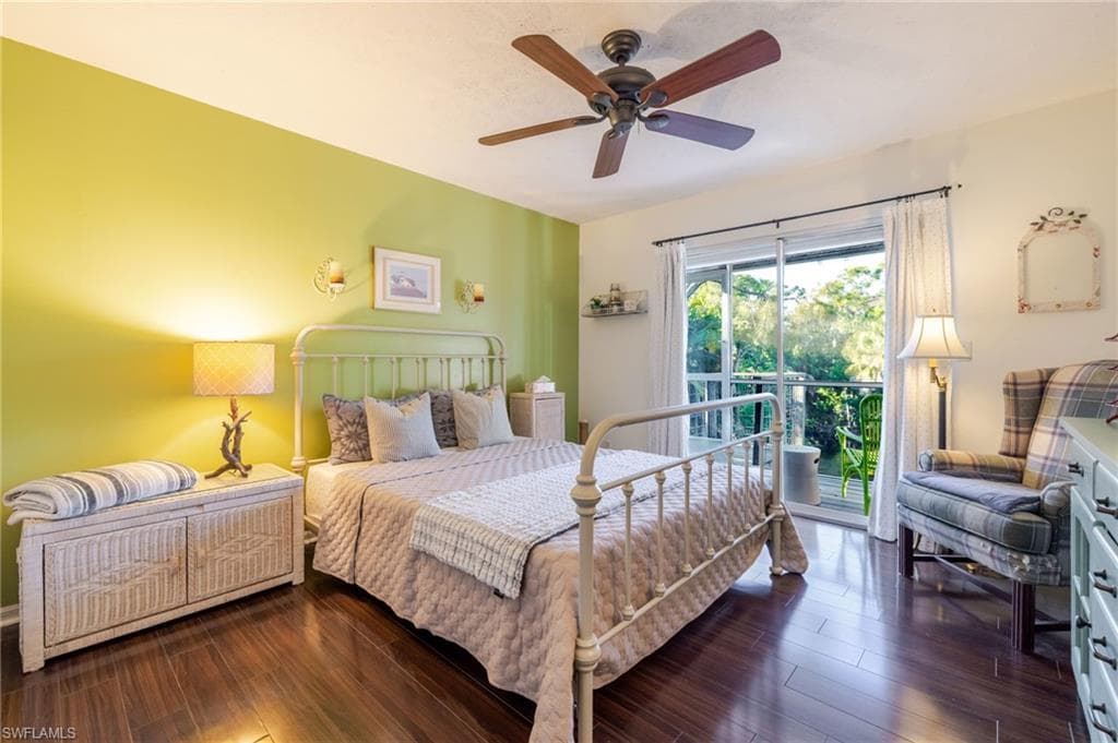 4730 Pembrooke LN-18
