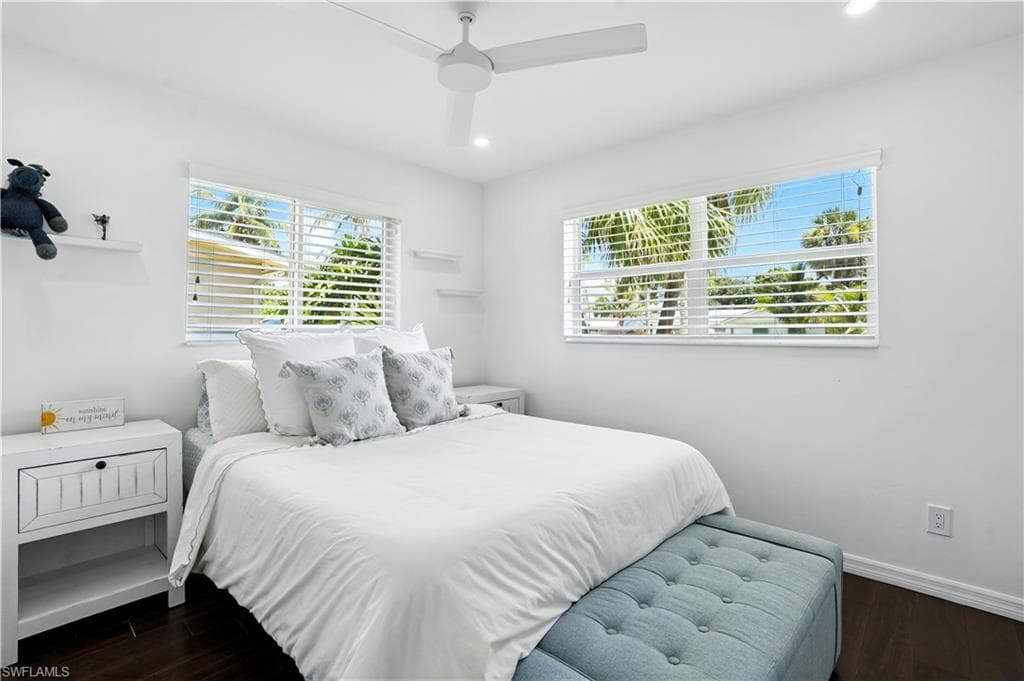 1063 22nd AVE N-18