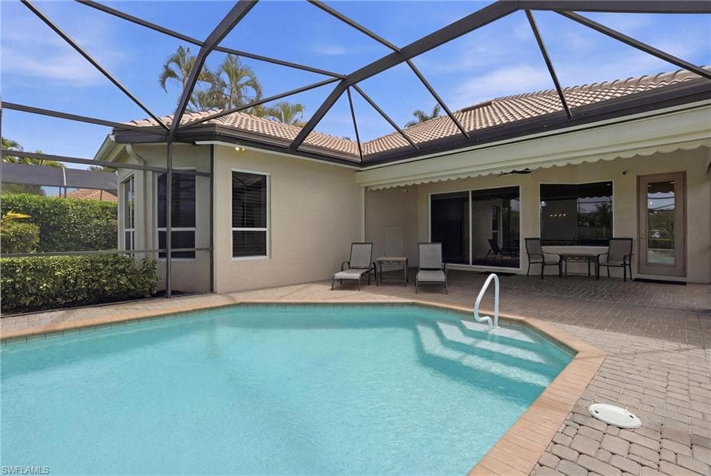 6039 Fairway CT-22