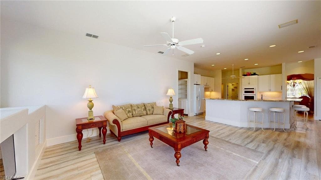 16137 Edgemont DR-1