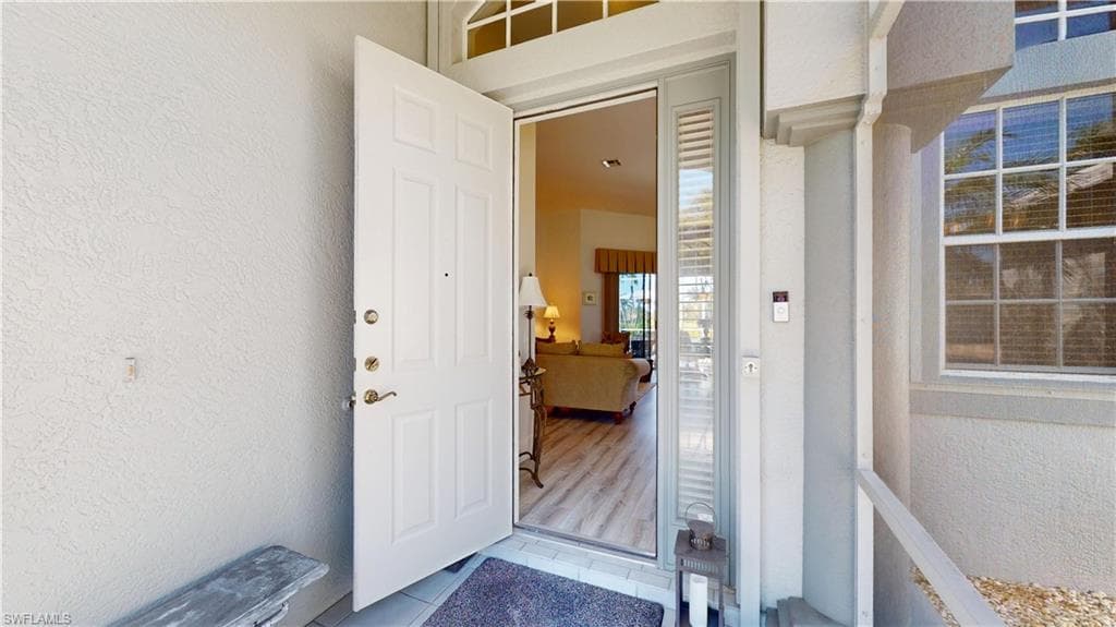 16137 Edgemont DR-37