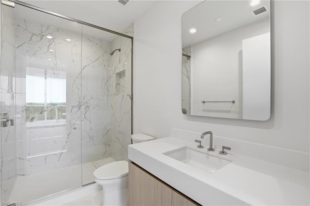 5100 Seagrass BLVD 306-35