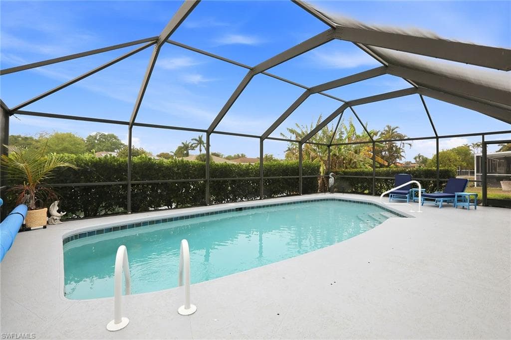 26626 Robin WAY-31