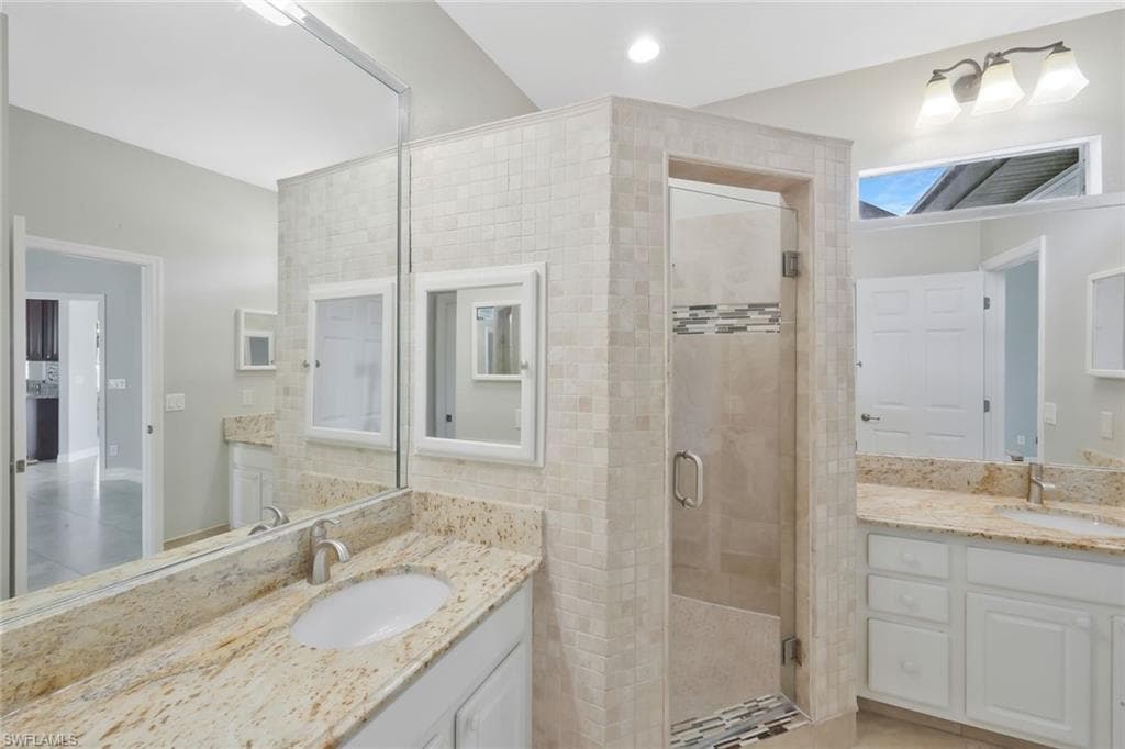 1302 SW 20th ST-35