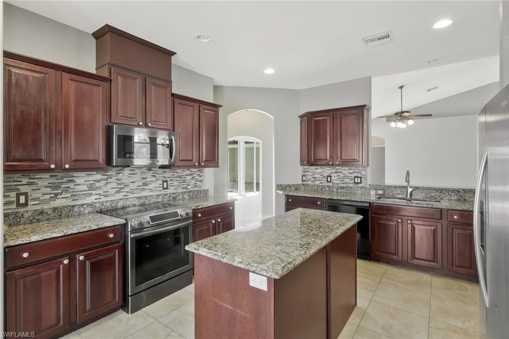 1302 SW 20th ST-18