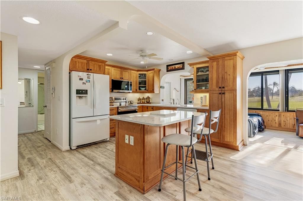 4139 Lakewood BLVD E2-4