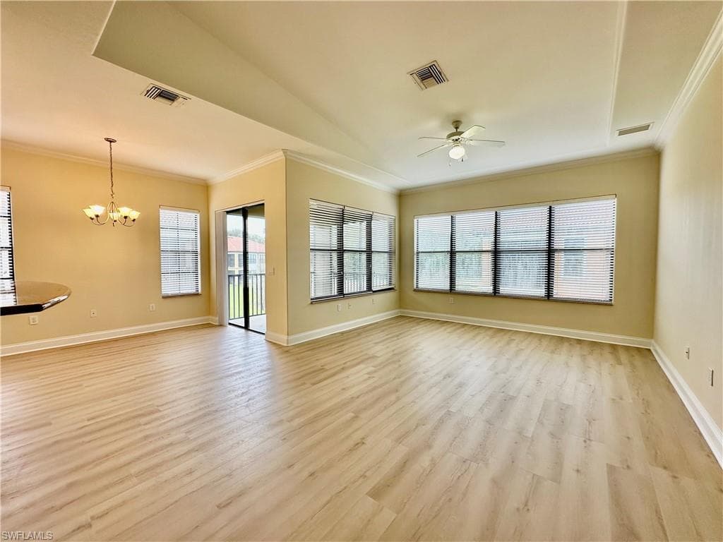 1303 Verde DR 1603-19