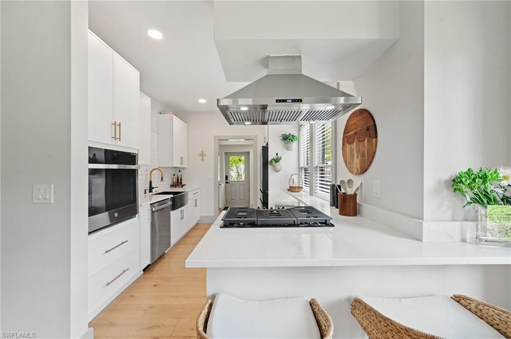 2647 Michigan AVE-13