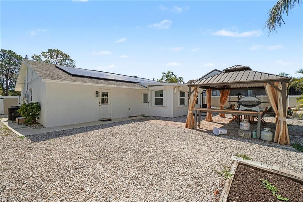 27044 Williams RD-24