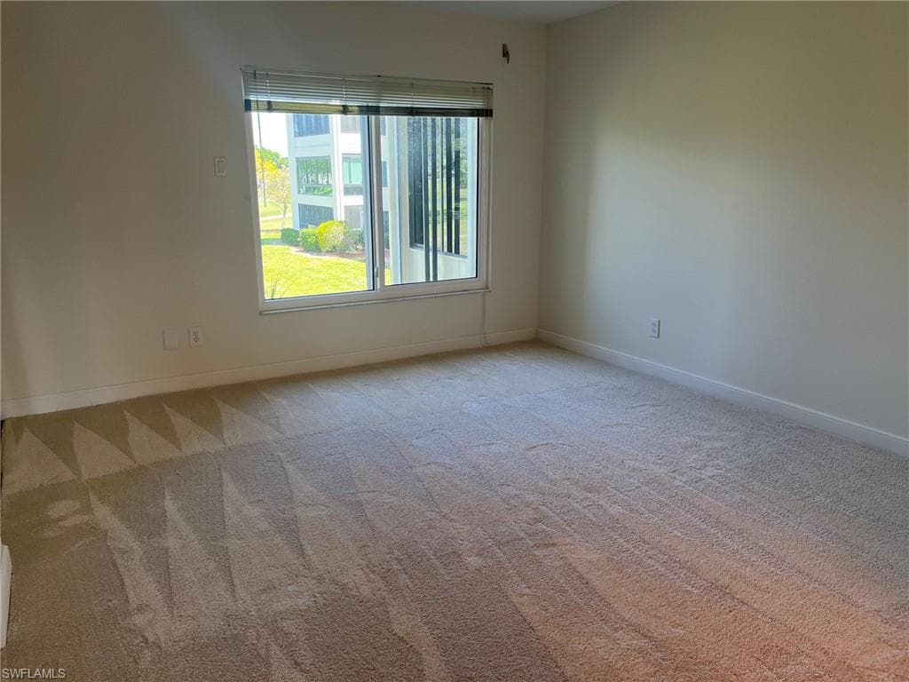 7402 Lake Breeze DR 202-8