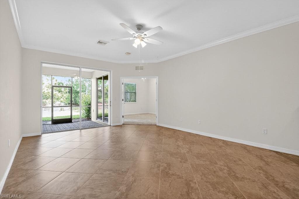 17604 Wayside BEND-24
