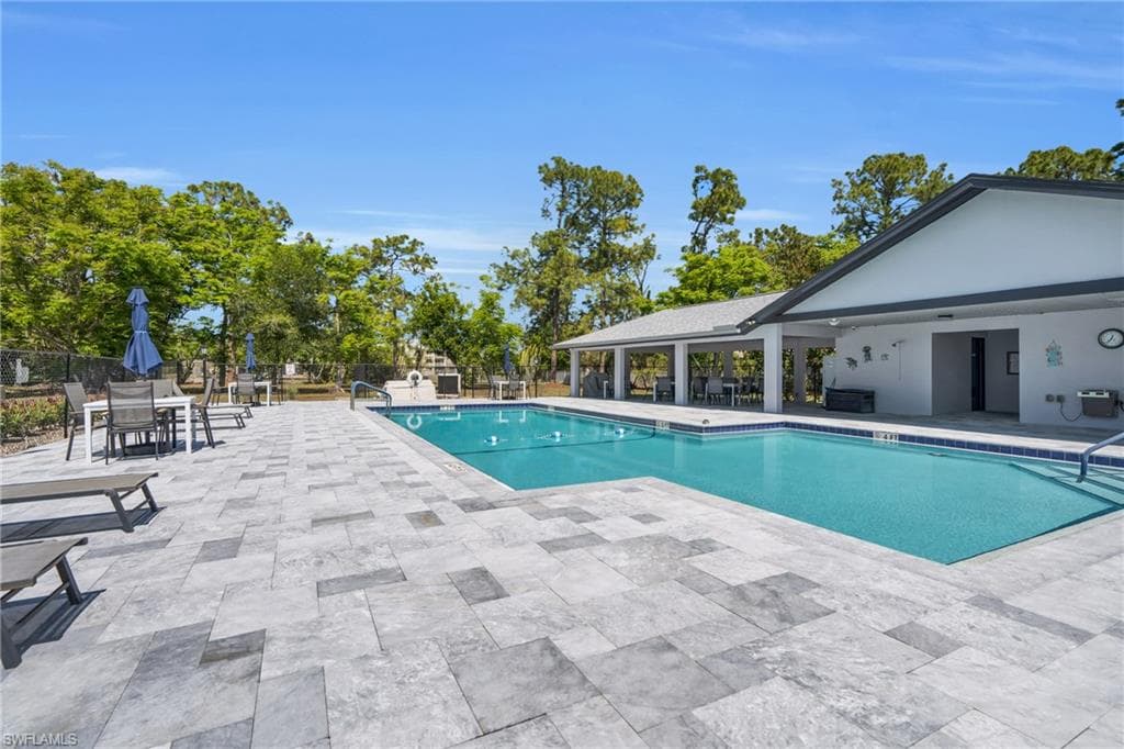 10438 Lakeport CT-22