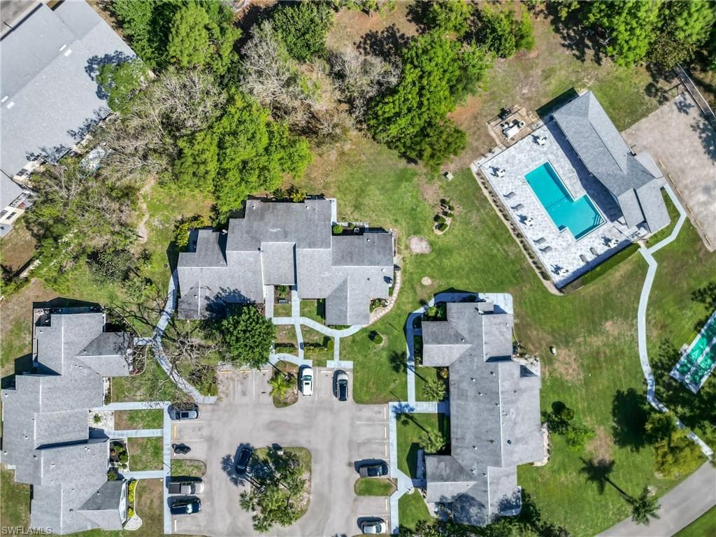 10438 Lakeport CT-26