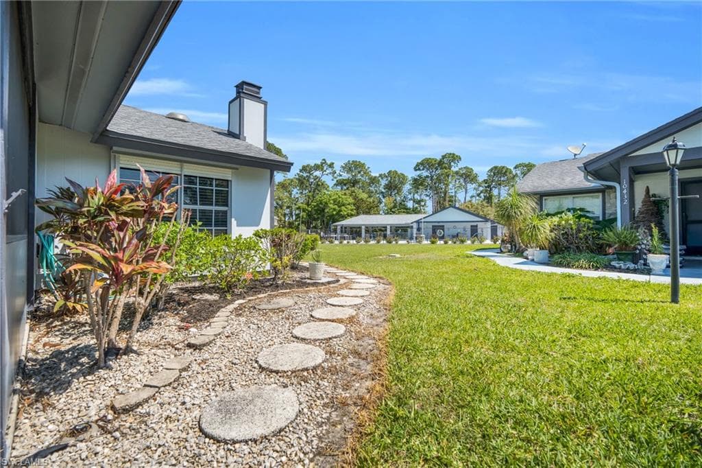 10438 Lakeport CT-17