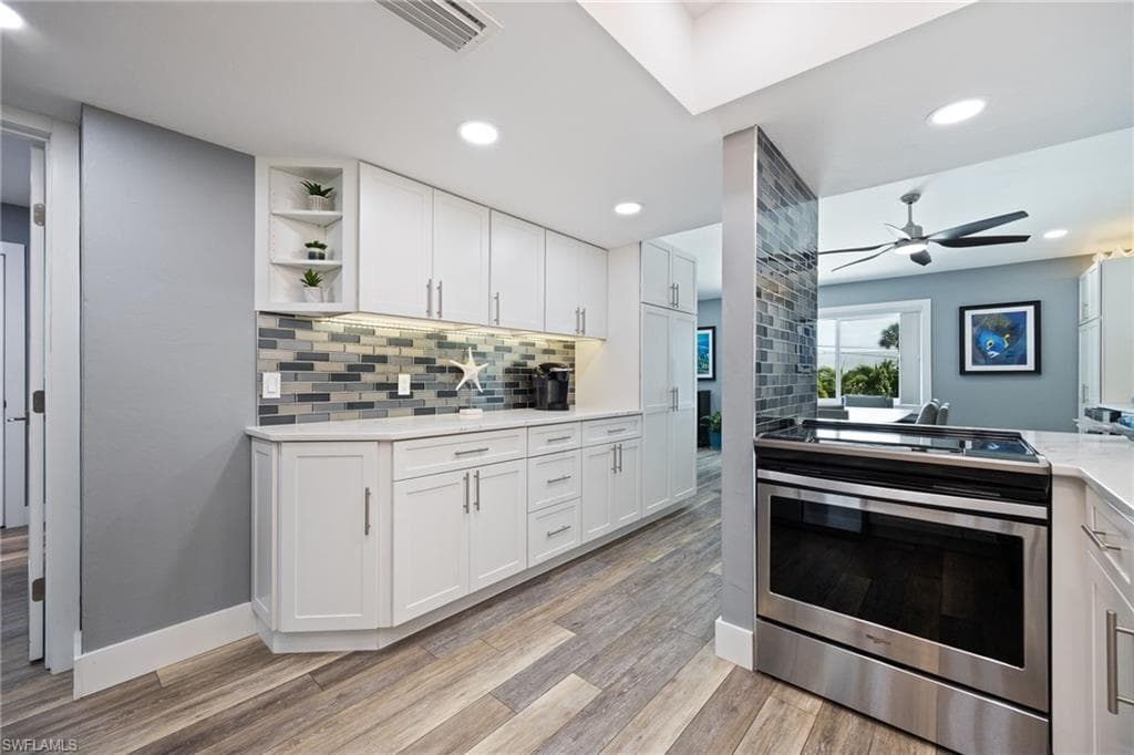 4904 Vincennes ST 204-12