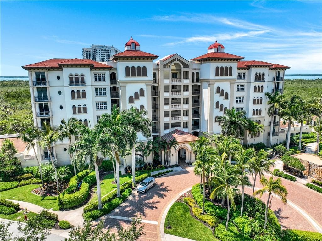 24031 Via Castella DR 1303-23