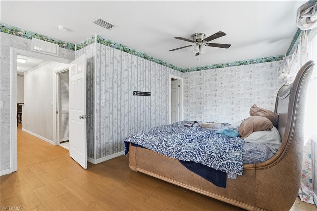 2405 Zoysia LN-14