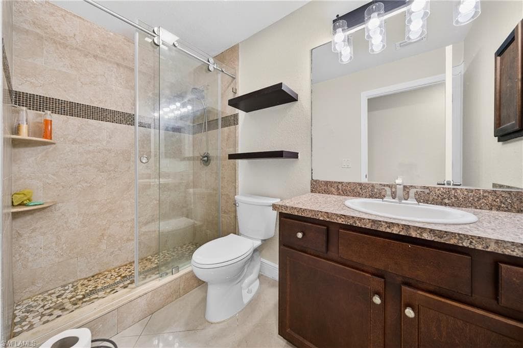 533 Willowbrook DR-20