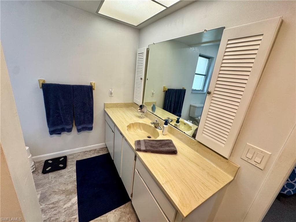 1654 Fountainhead RD-22