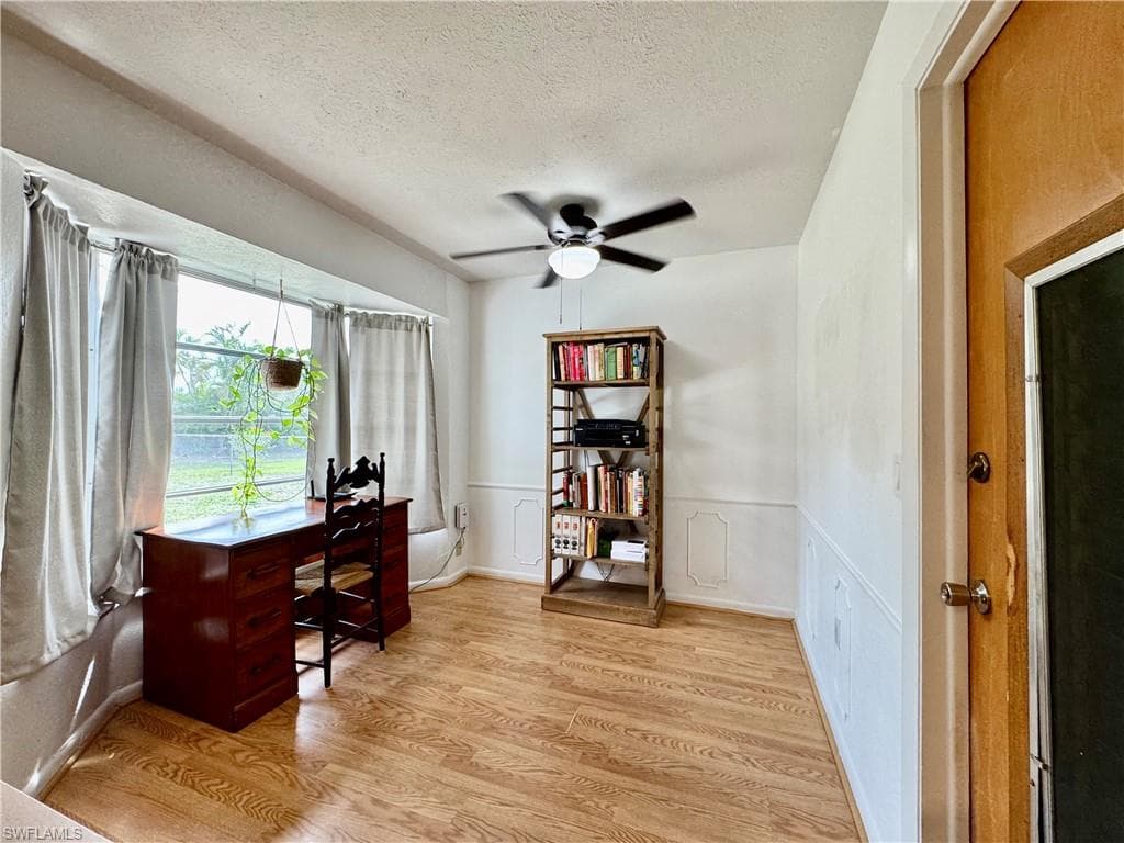 1654 Fountainhead RD-12
