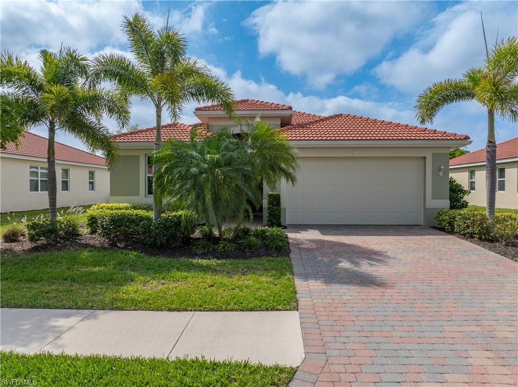 2935 Sunset Pointe CIR-1