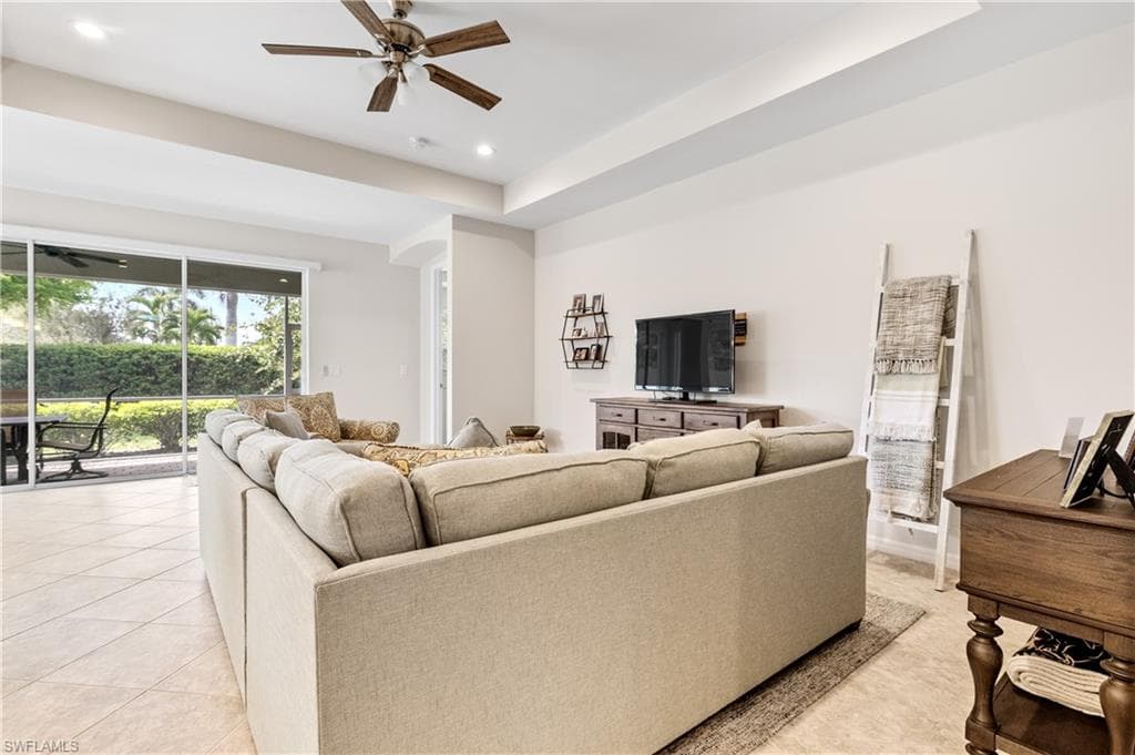 2935 Sunset Pointe CIR-12