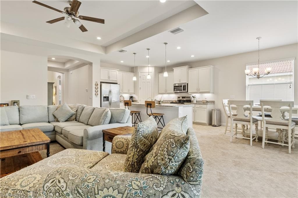 2935 Sunset Pointe CIR-11